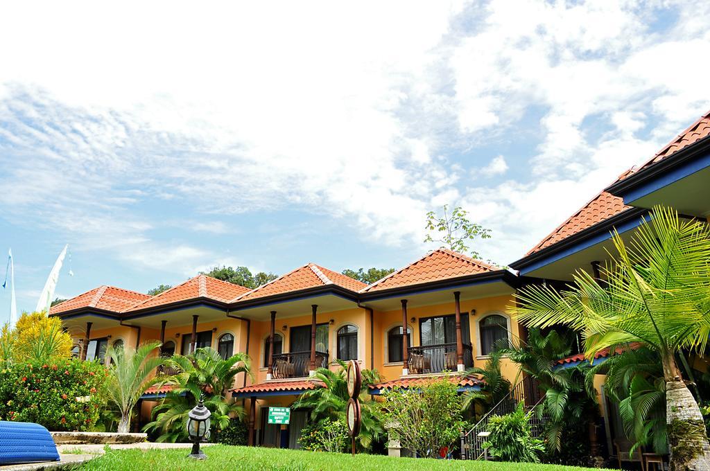 Hotel Cuna Del Angel Dominical Kültér fotó